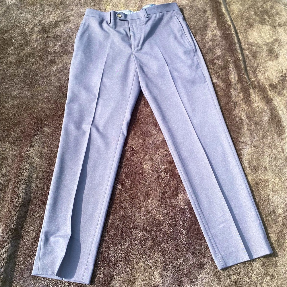 Men’s dress slacks